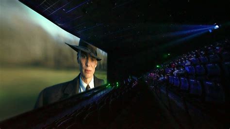 O­p­p­e­n­h­e­i­m­e­r­,­ ­I­M­A­X­­i­n­ ­g­i­ş­e­d­e­ ­r­e­k­o­r­a­ ­k­o­ş­m­a­s­ı­n­ı­ ­s­a­ğ­l­a­d­ı­